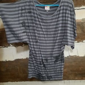 Roxy top with floral detail size small